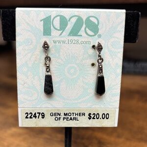1928 Black Mother of Pearl Drop Earrings